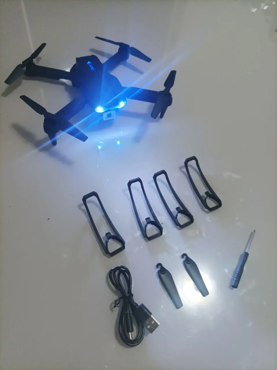 Drone E99 K3 Pro Black com câmera