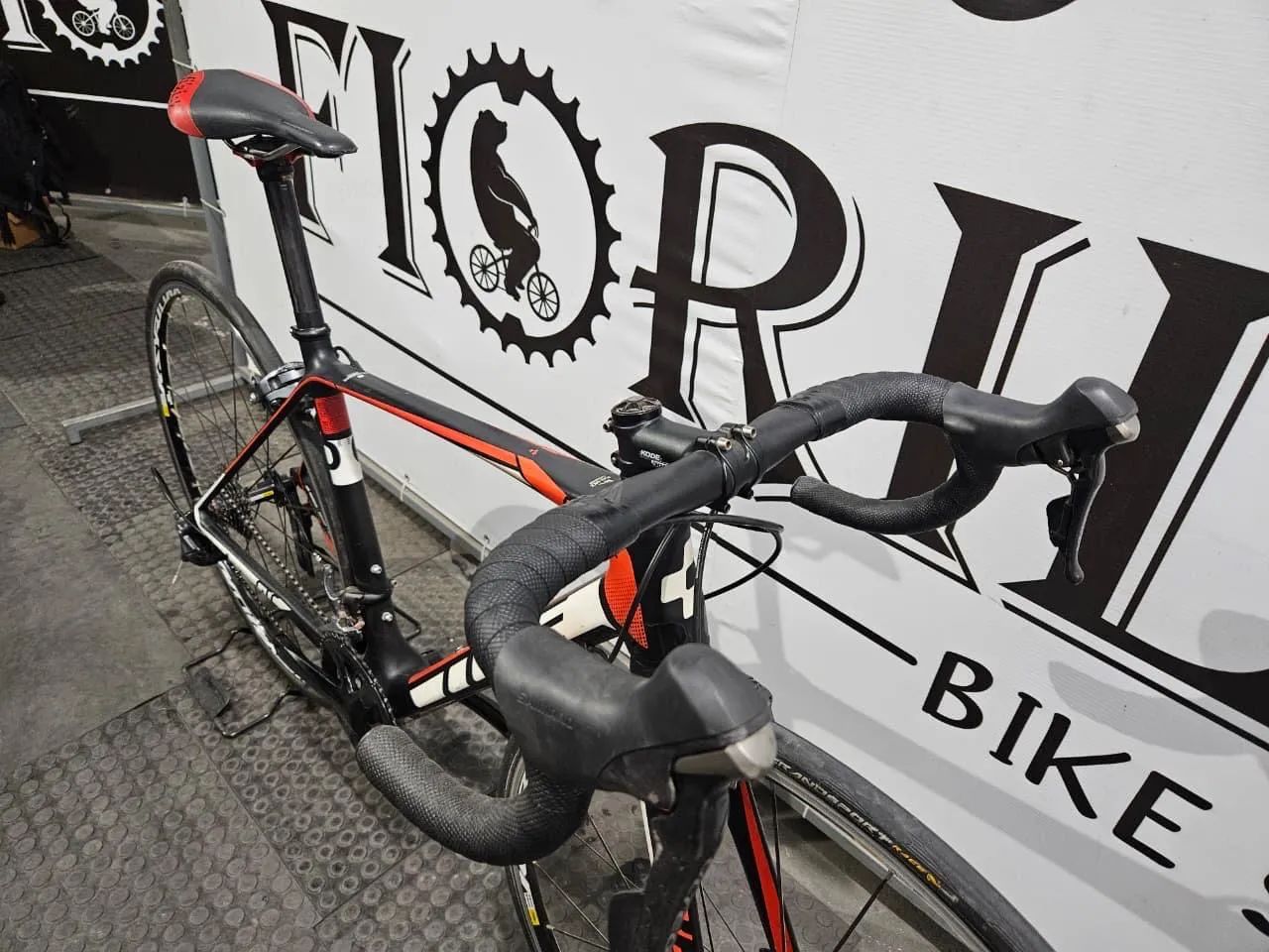 Bicicleta Cube speed  - Foto 2