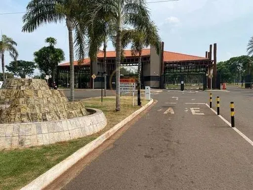 Lote à Venda no Terras do Golfe Campo Grande/MS