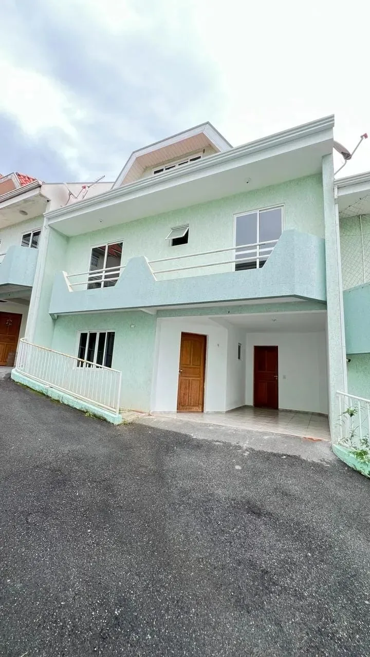 Sobrado à venda, Xaxim, Curitiba, PR