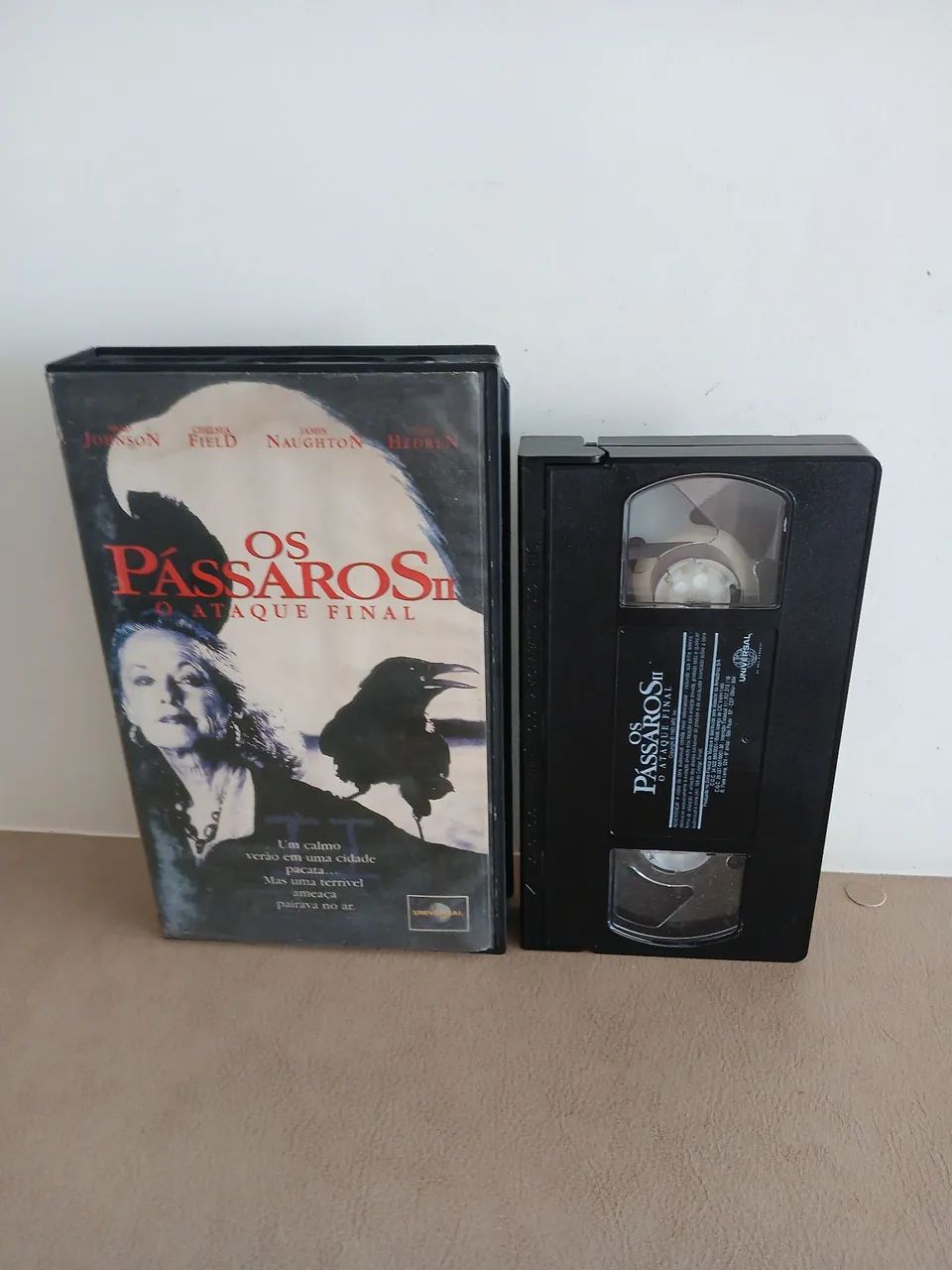 Fitas Vhs Os Pássaros 1 e 2 - Hitchcock - Foto 5