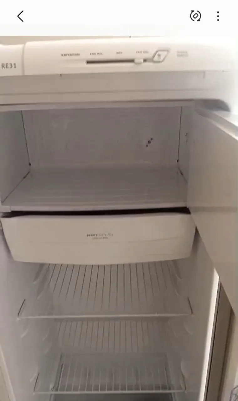 Geladeira Electrolux RE31
