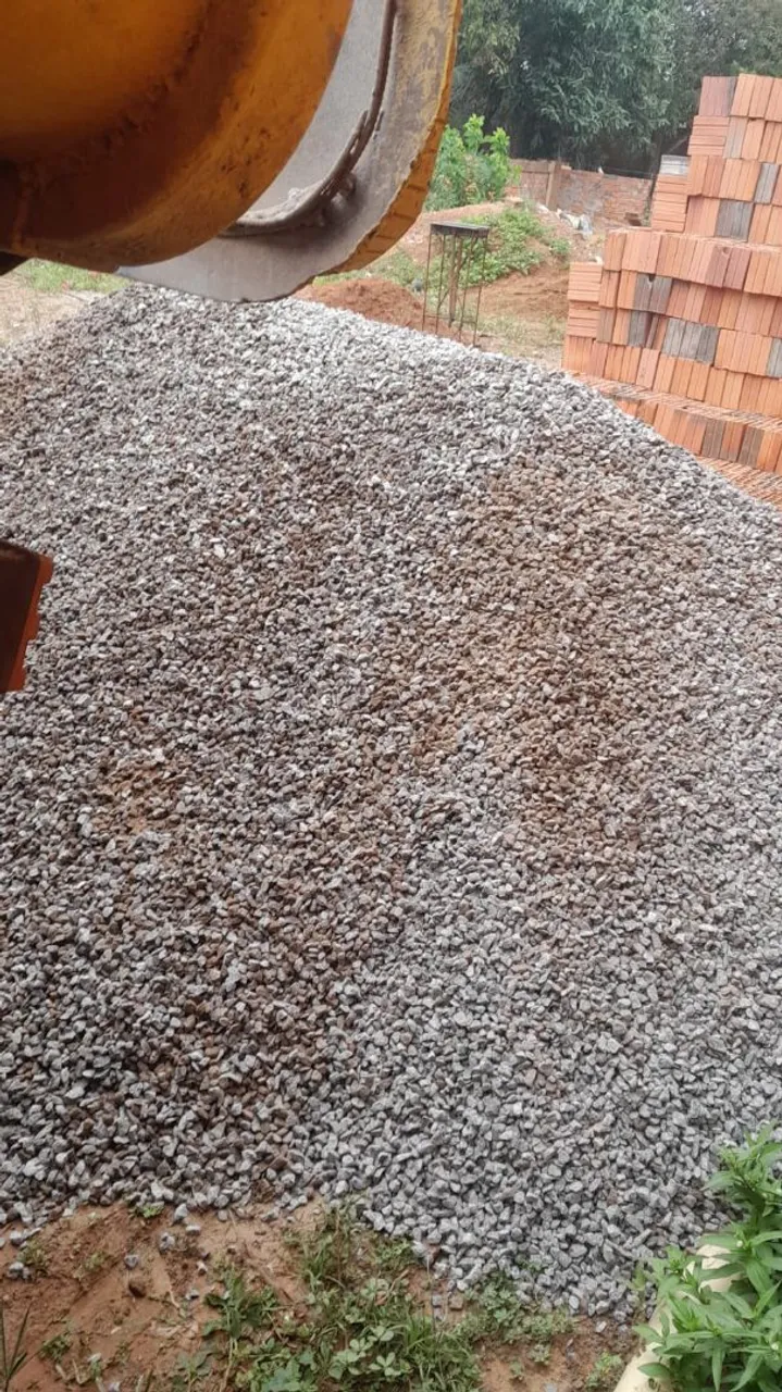 Pedra britada para construção