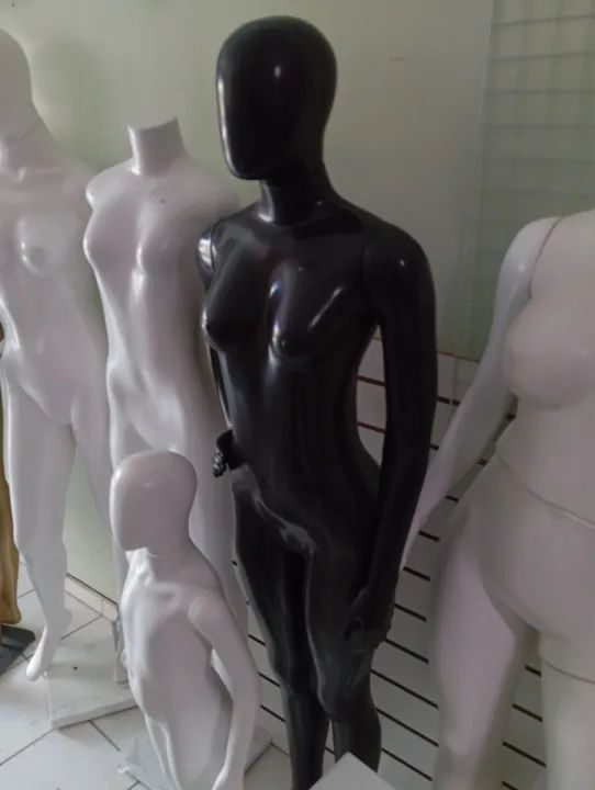 Manequins, bustos e quadris de Loja