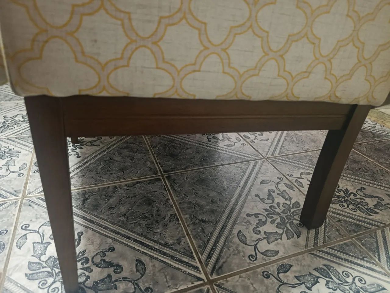 Cadeira de aproximação 64961607637633122