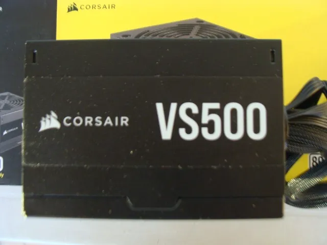 Fonte Corsair Vs Series Vs500, 500W, 80 Plus White e Pfc Ativo