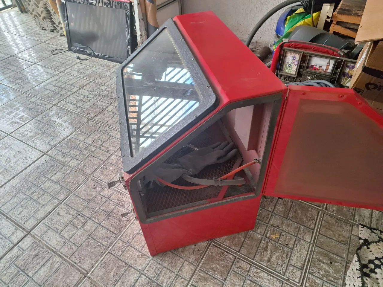 Cabine de Jateamento Usada - Ótimo estado!