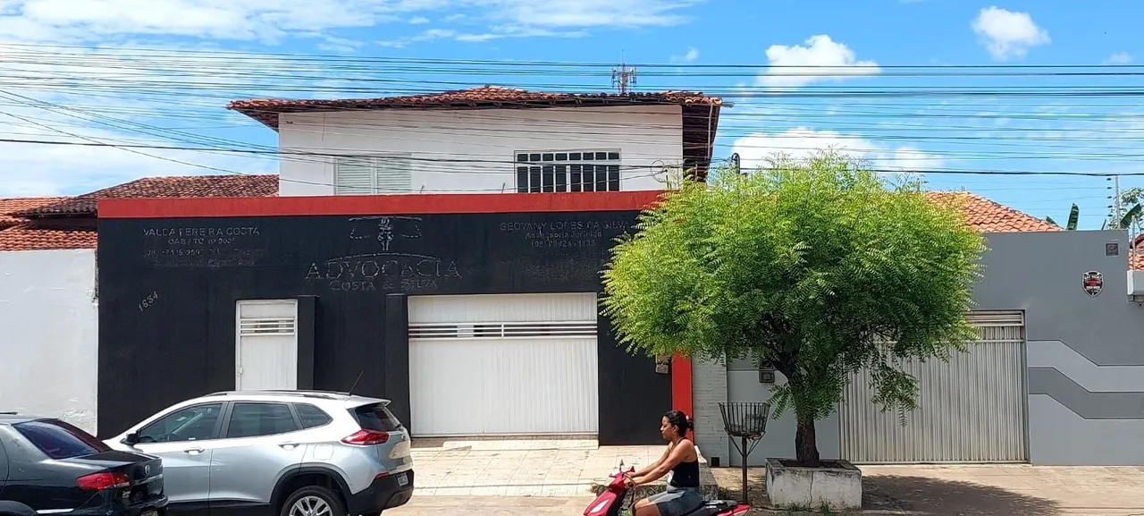 Casa Sobrado Santa Inês.