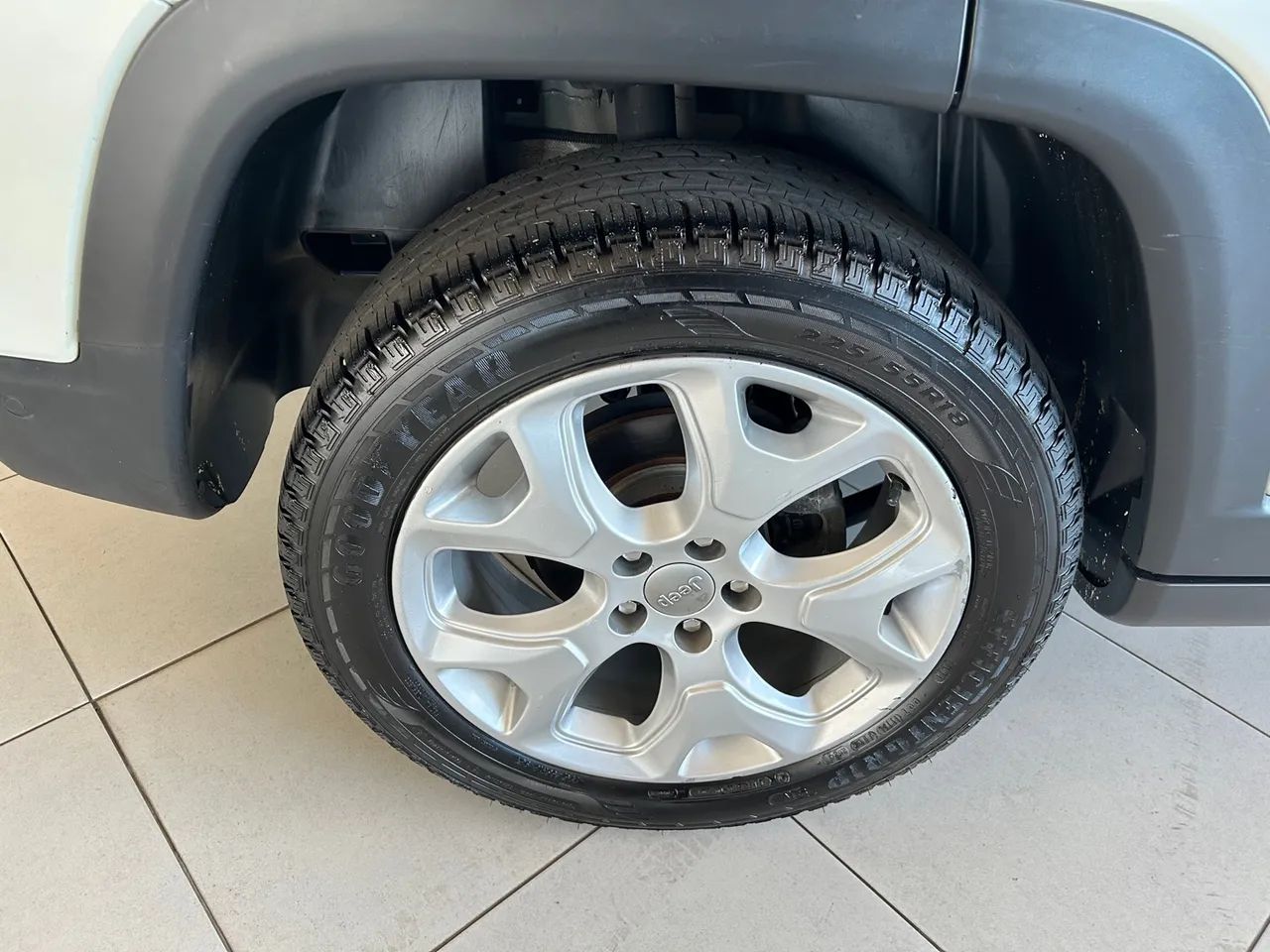 JEEP COMPASS LONGITUDE 2.0 DIESEL 16V 4X4 AUTOMÁTICO 2020/2021 COR BRANCO COM 74 MIL KM  - Foto 5