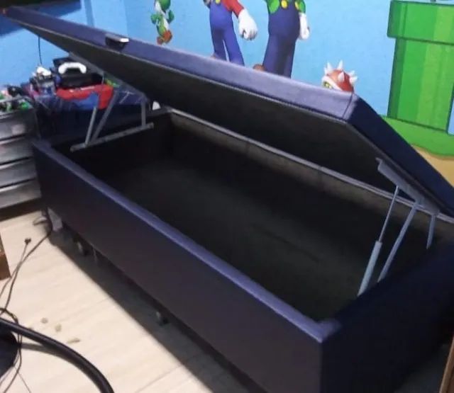 Baú Solteiro Roxo Corino