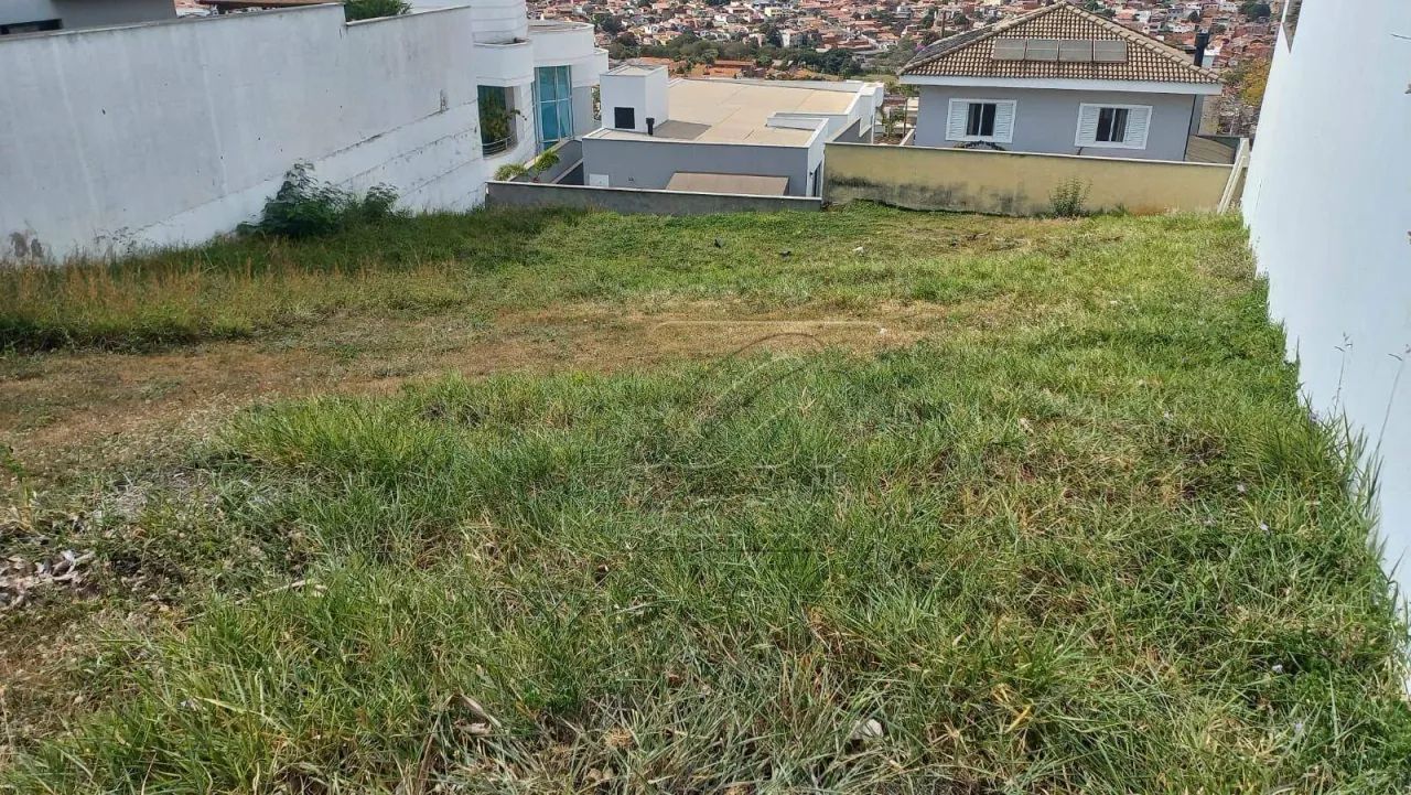 Terreno no Reserva do Engenho, com 507,32 m2, com declive, único na quadra. R$ 450.000,00 - Foto 8