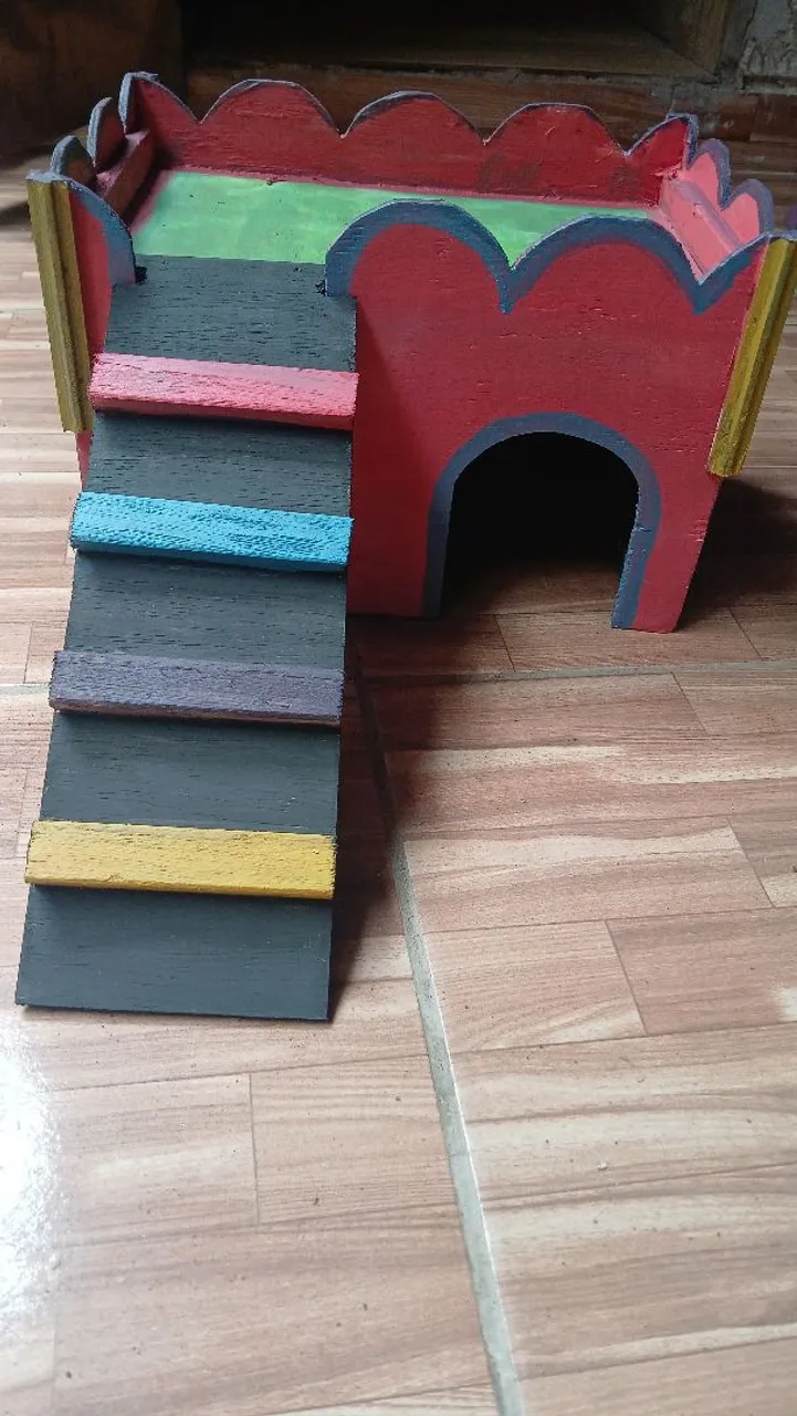 Casinha/Escada para Roedores