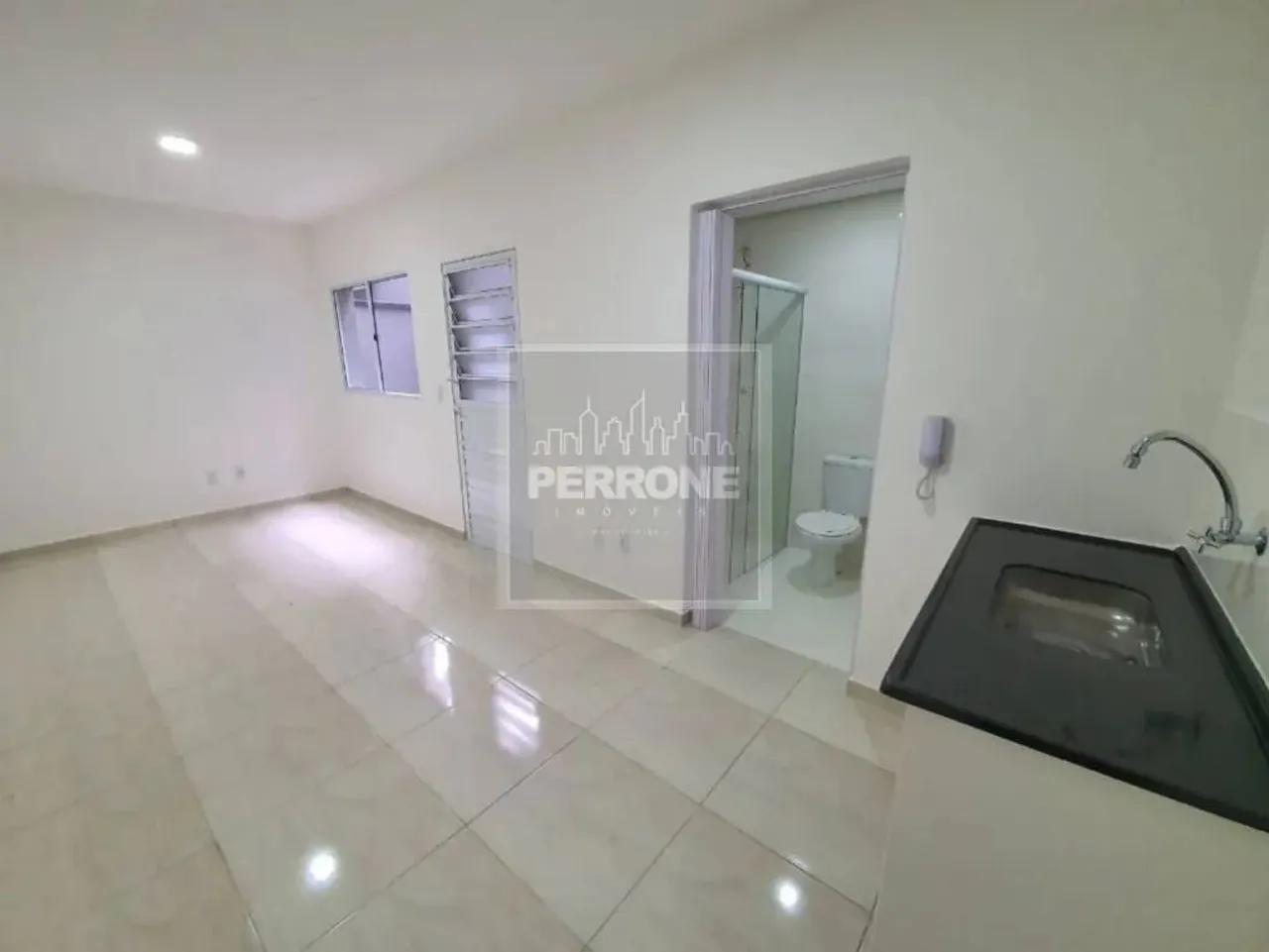 Studio para locação na Zona Norte, no Jardim São Paulo!