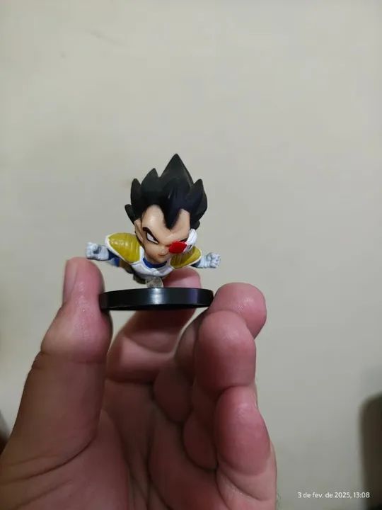 Boneco Vegeta Dragon Ball Z - Colecionável