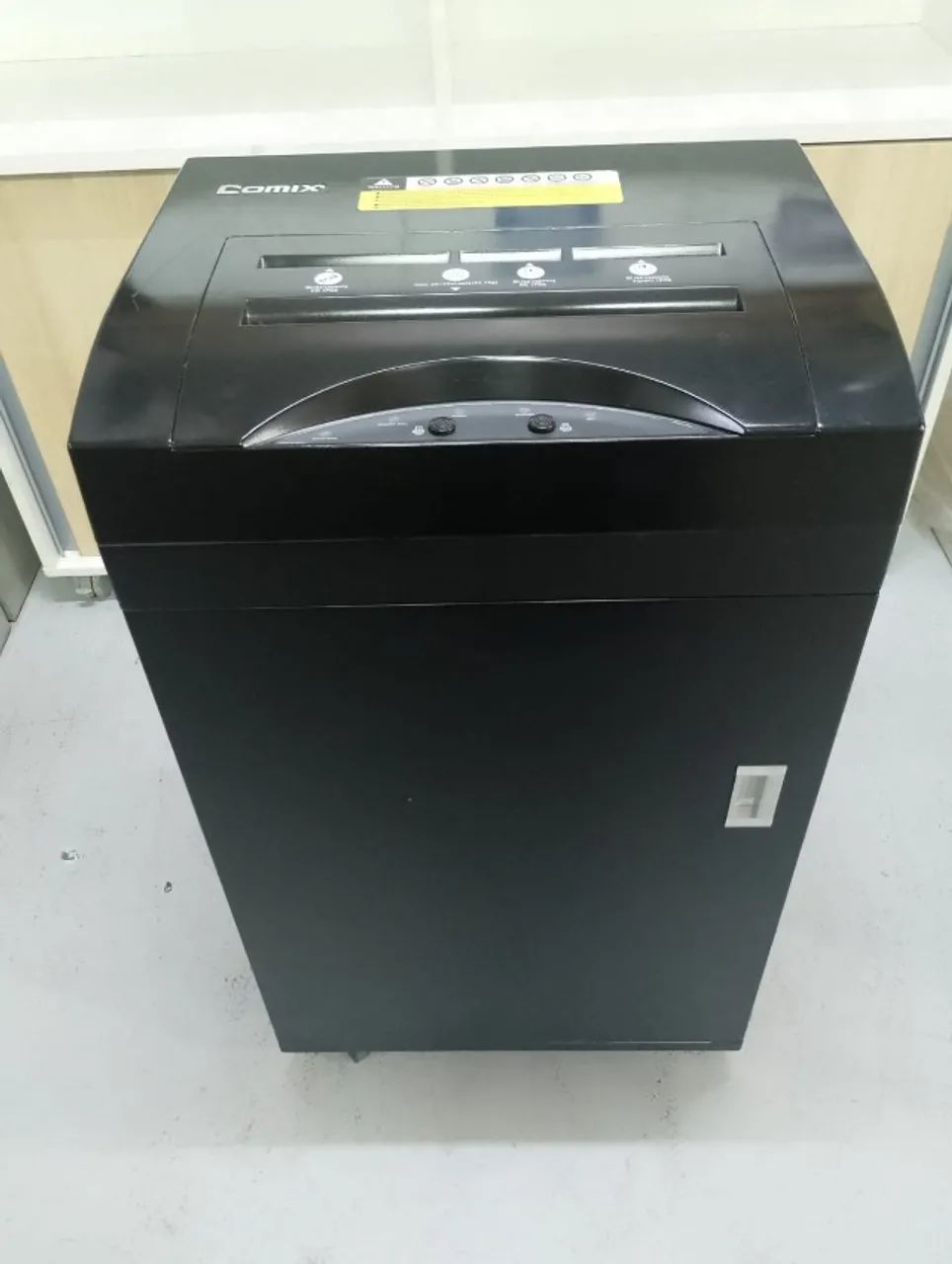 Fragmentadora de Papel Comix Paper shredder 