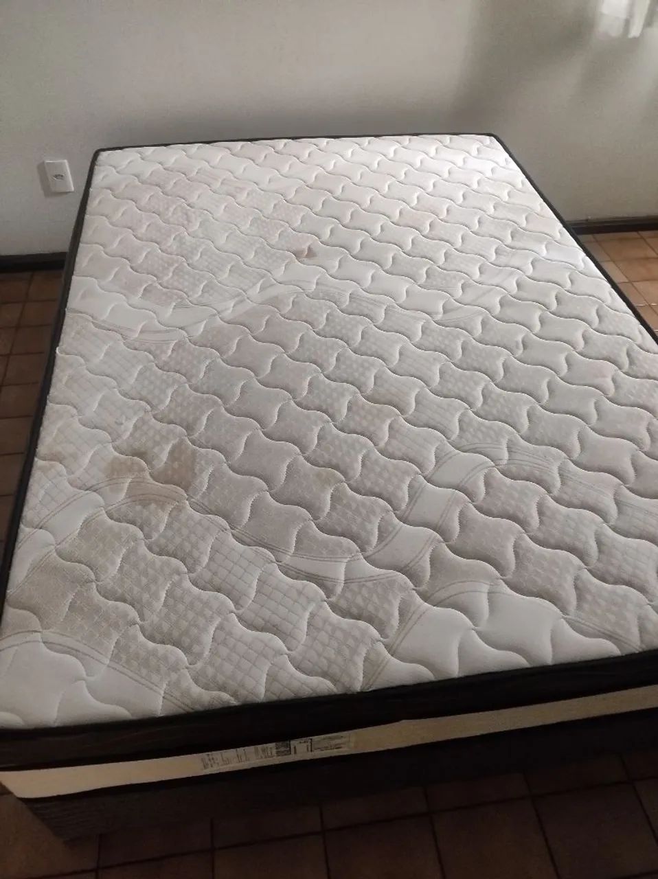 Cama de casal 64302120428290120