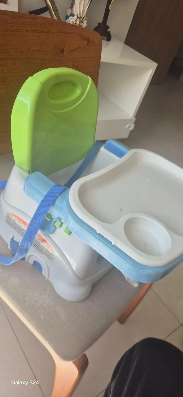 Cadeira de alimentação infantil portátil fisherprivlce - Foto 3
