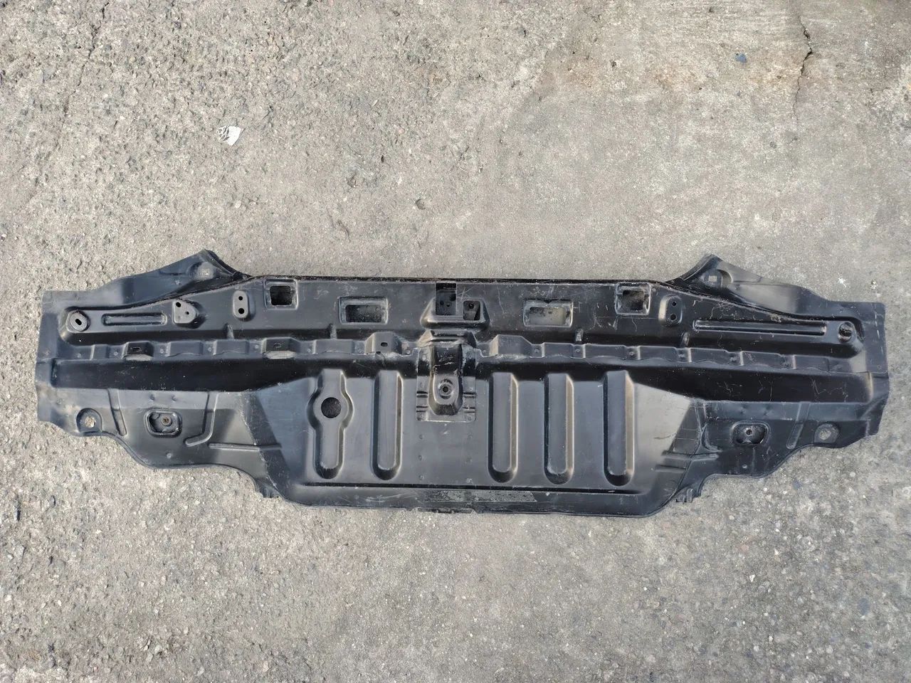 Painel traseiro Toyota Etios sedan 2012 a 2021 original novo  - Foto 2