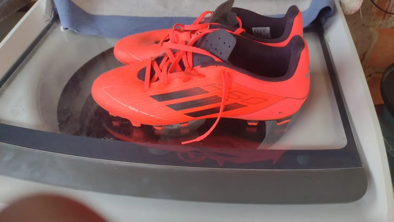 Chuteiras Adidas F50