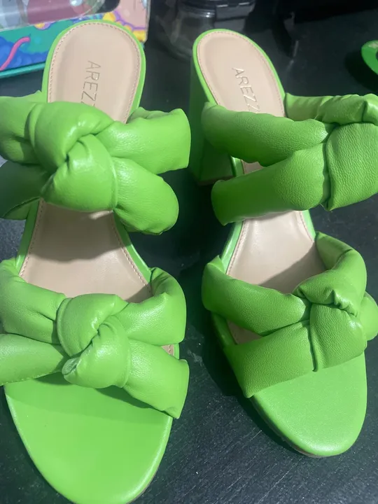 Sandálias AREZZO Femininas Verde
