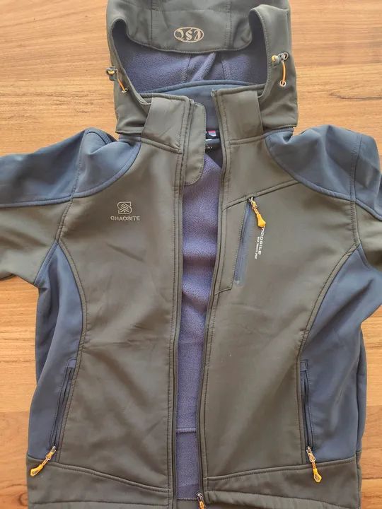 Jaqueta Corta-Vento Camping Gear Windbreaker Impermeável com Capuz Tamanho P - Foto 2