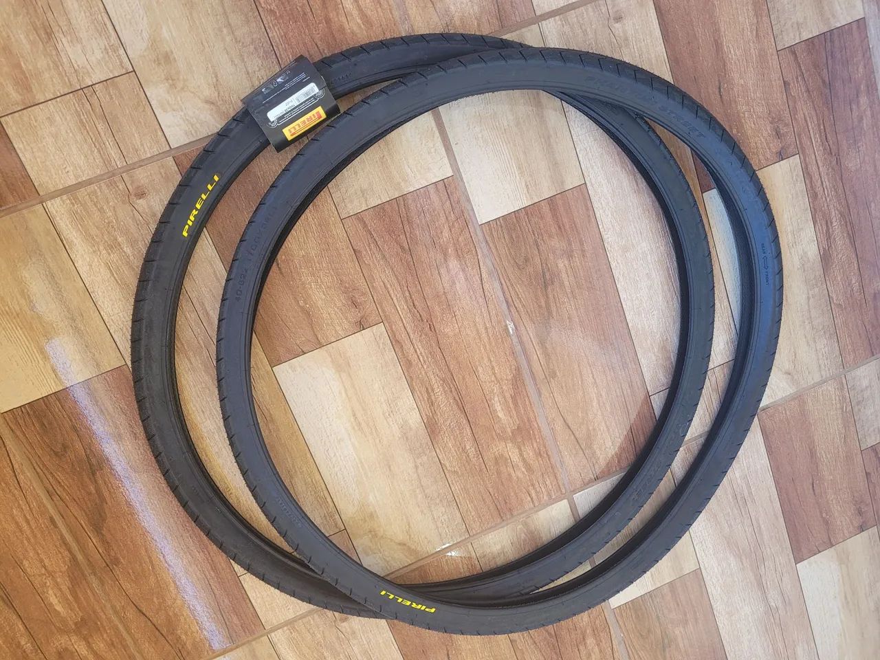 Par de pneus Pirelli 29 700x38 novos. - Foto 2