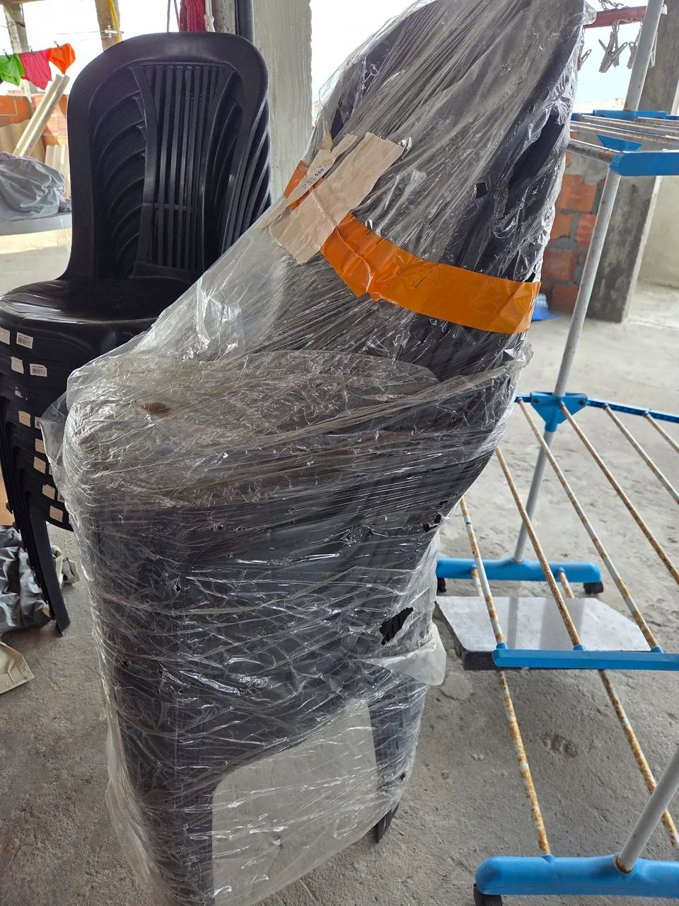 2 Tables and 16 New Black Plastic Chairs64739713338114122