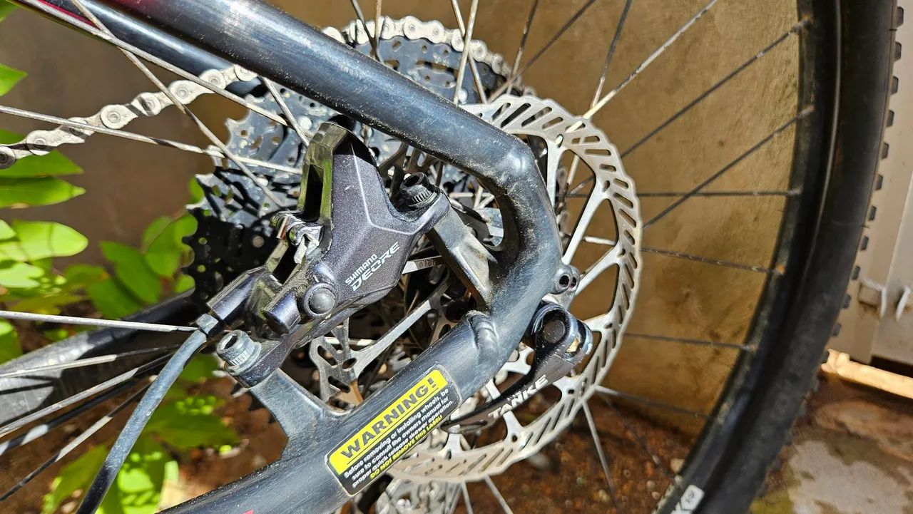 Bicicleta GT Avalanche Elite XT - Foto 4