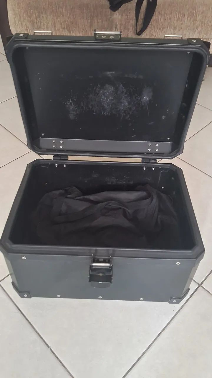 Baú Roncar Super Adventure 48L com a base universal para adaptar no bagageiro  - Foto 2