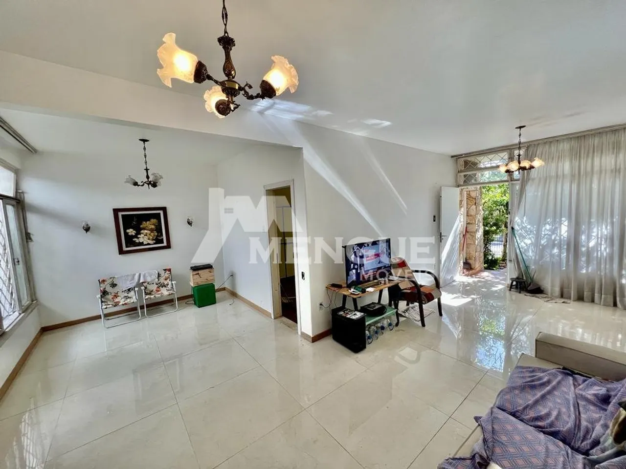 Casa residencial à venda no bairro Jardim São Pedro em Porto Alegre com 90,00 m² por R$ 66