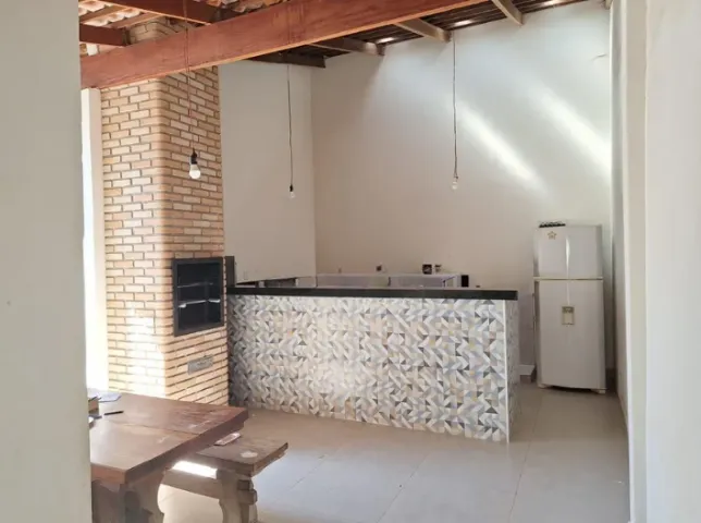 casa no alecrim com 3 quartos Vic001