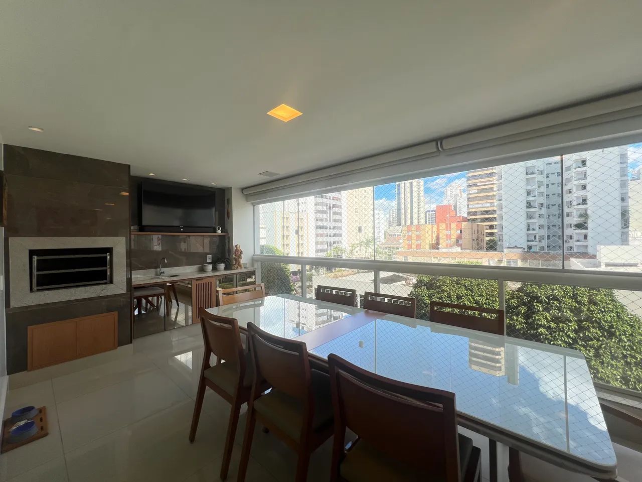 Apartamento para venda possui 168 metros quadrados com 3 quartos em Setor Oeste - Goiânia  - Foto 2