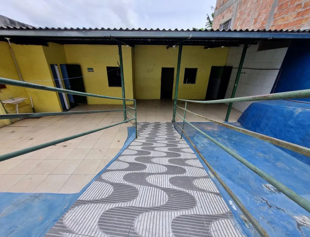 Casa Desocupada / Próximo do Campo do Osvaldo Frota - Foto 2