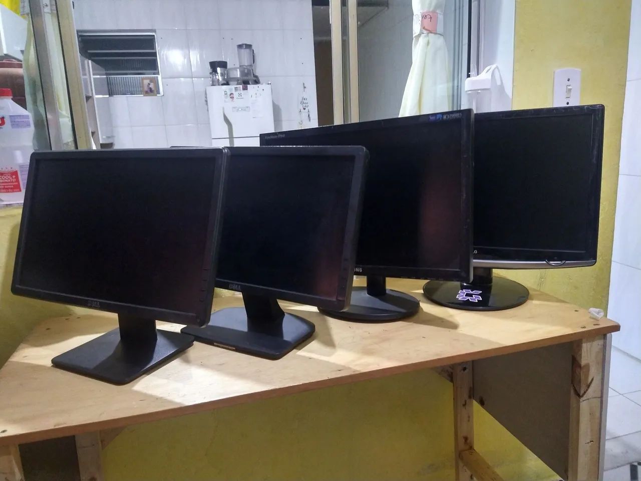 Monitores 19 polegadas 64739263808257120