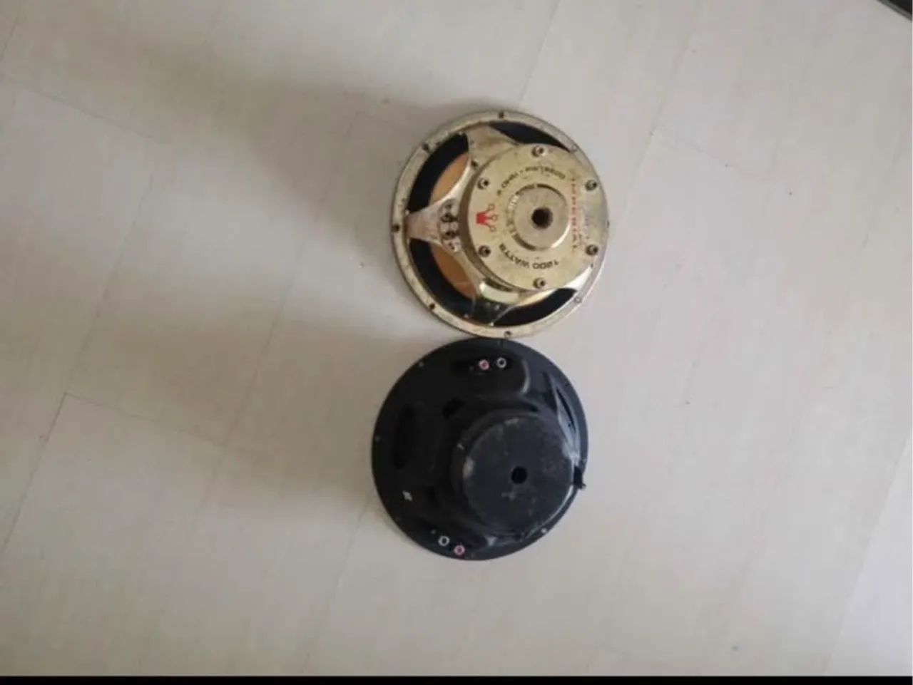 12-inch Speaker Accepted for Exchange64522264549123121