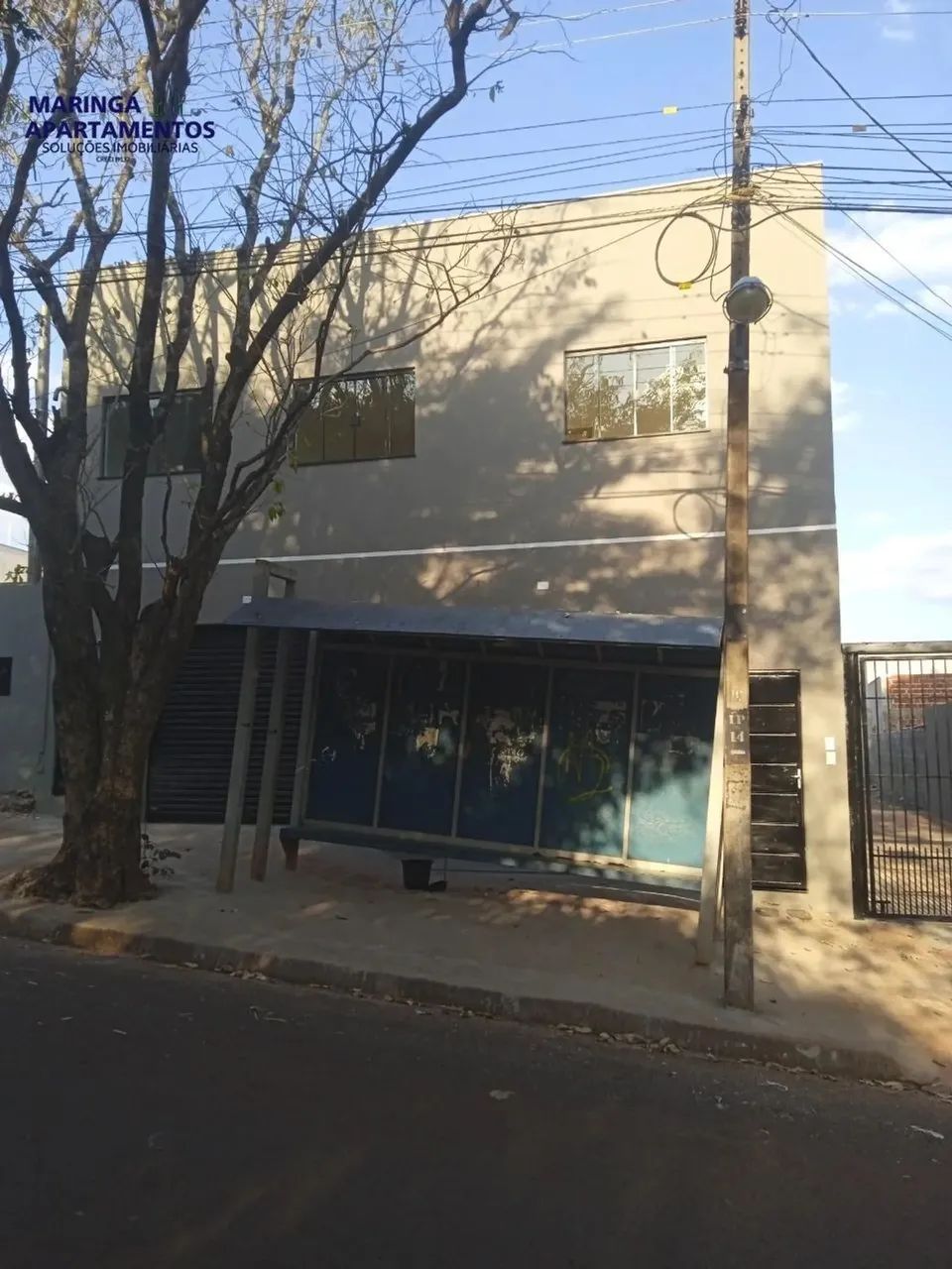 Salão à venda em Maringá, Parque Tarumã, com 61 m²