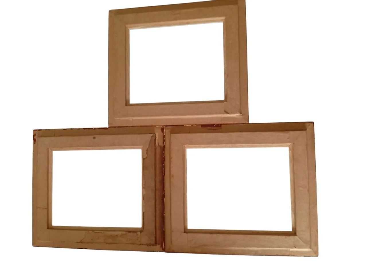 Três molduras de madeira para quadros - Foto 5
