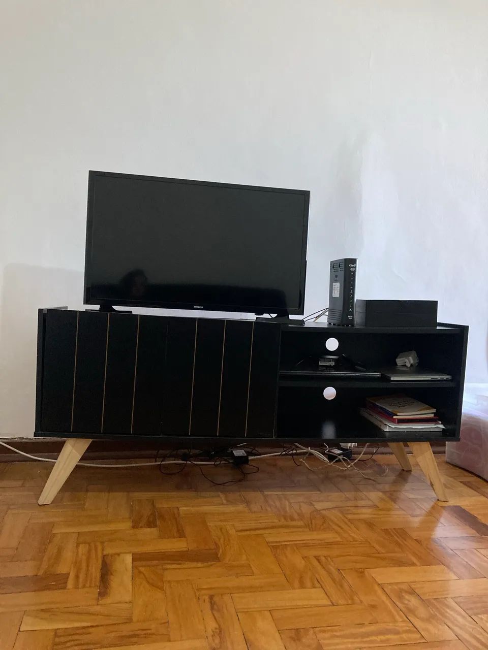 Rack preto para TV até 55 Polegadas com  2 Portas Barato