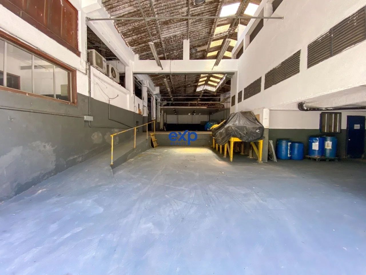 Galpão Top com 950 m² na Av. Barão do Rio Branco, Centro de Petrópolis/RJ - Foto 4