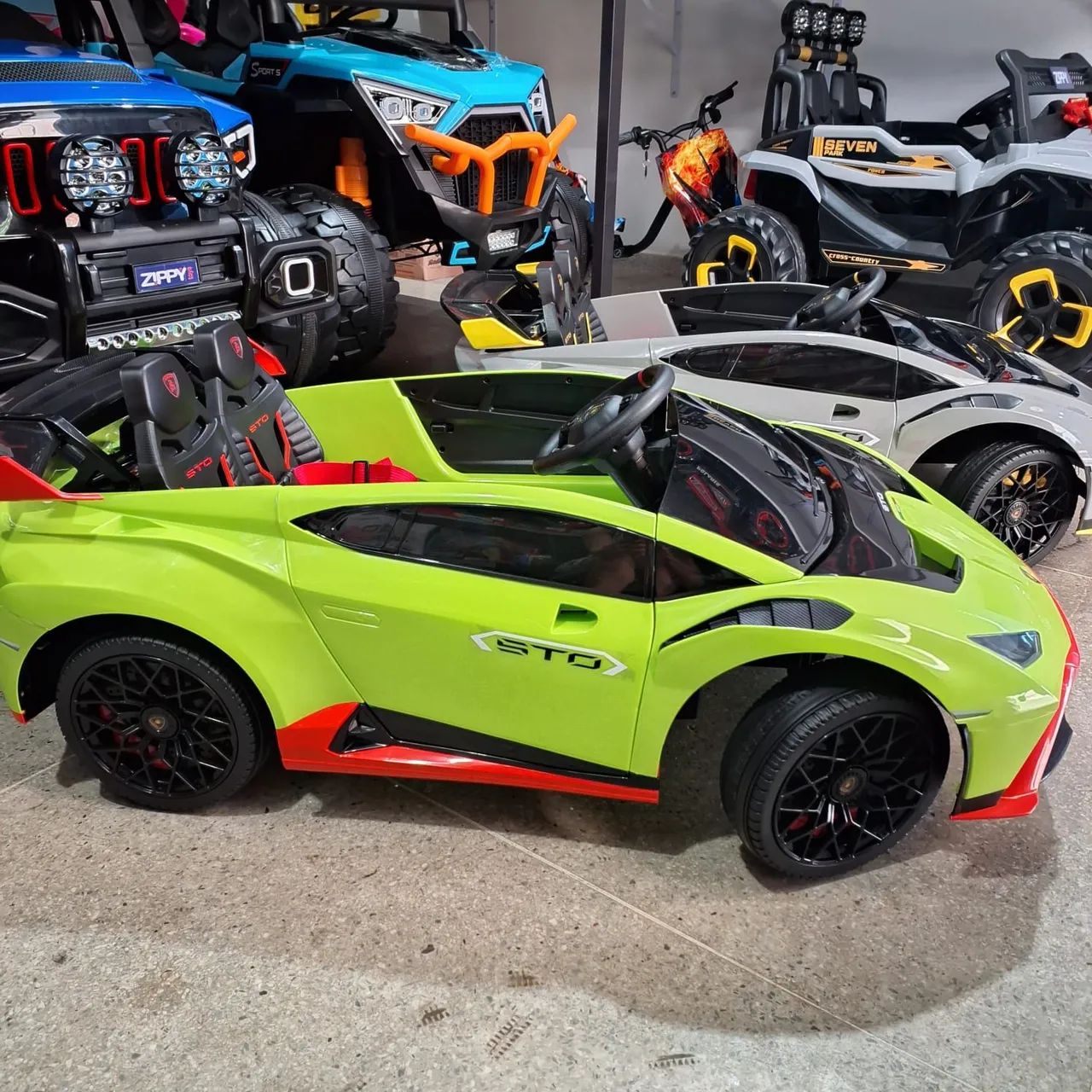 Carro Elétrico Infantil 12V Lamborghini  - Foto 2