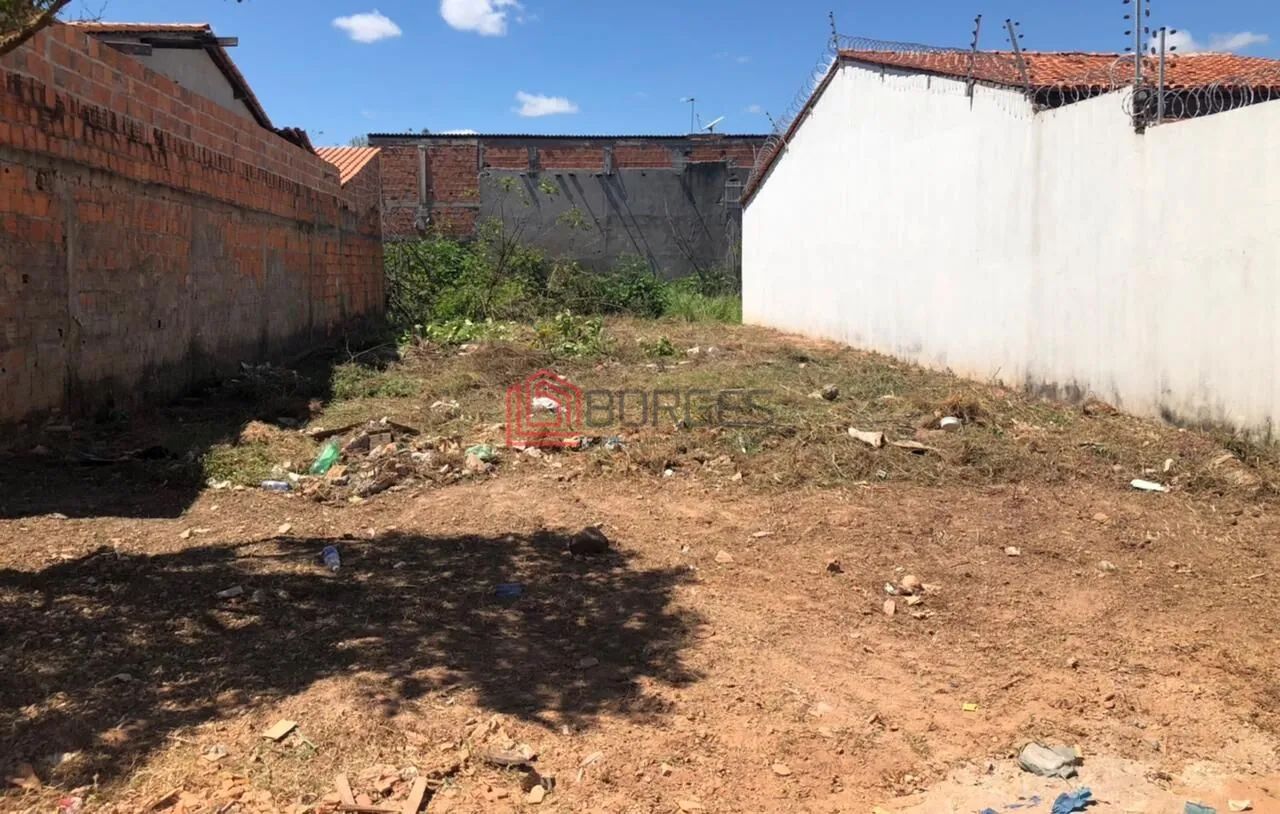 Terreno à venda no bairro Centro - Babaçulândia/TO