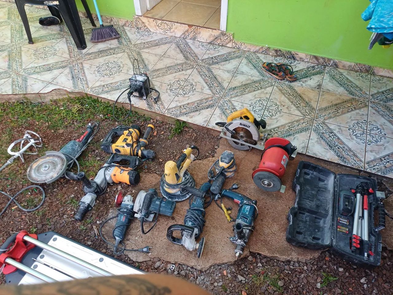 Ferramentas seminovas  ?  - Foto 2