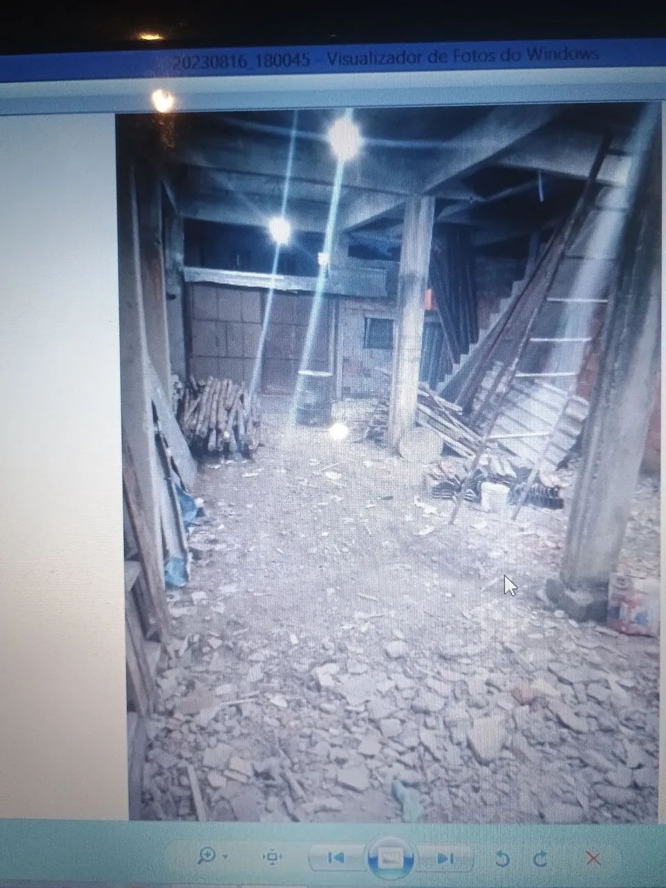 Obra bem localizada pego carro moto facilito 