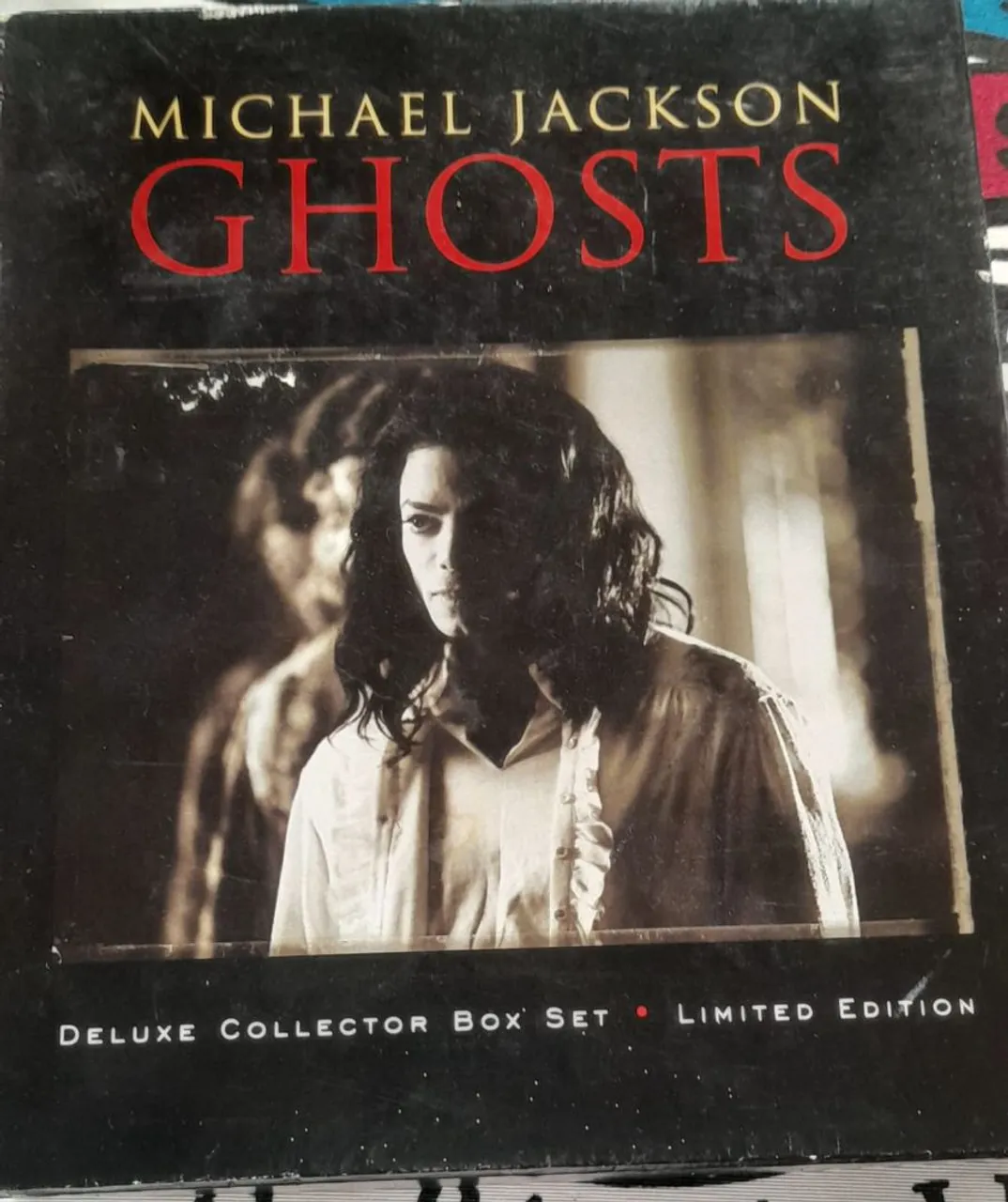 Michael Jackson - Ghosts - Deluxe Collector Box Set - Limited Edition