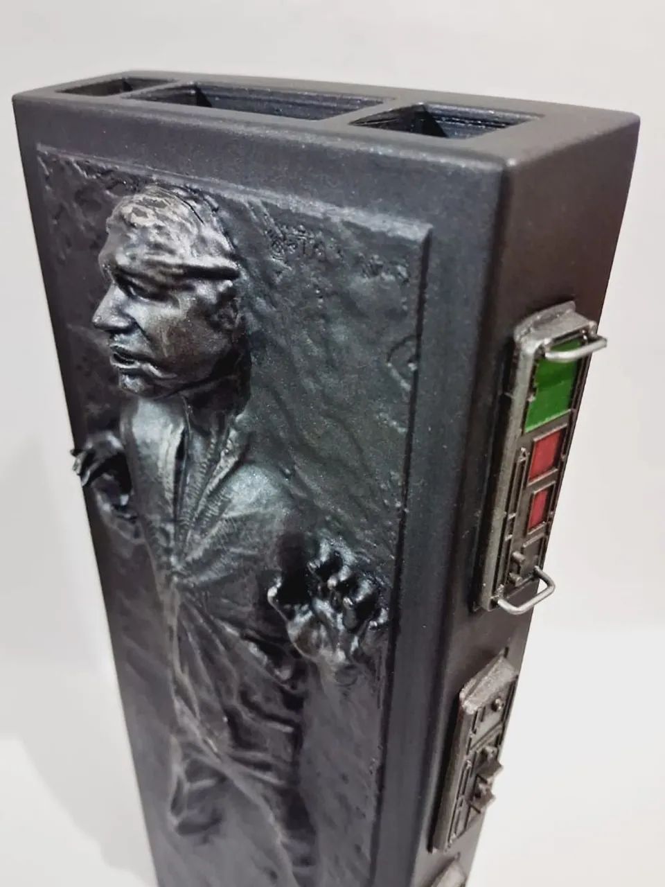 Star wars hansolo em carbonita 1/6 para hot toys  - Foto 4