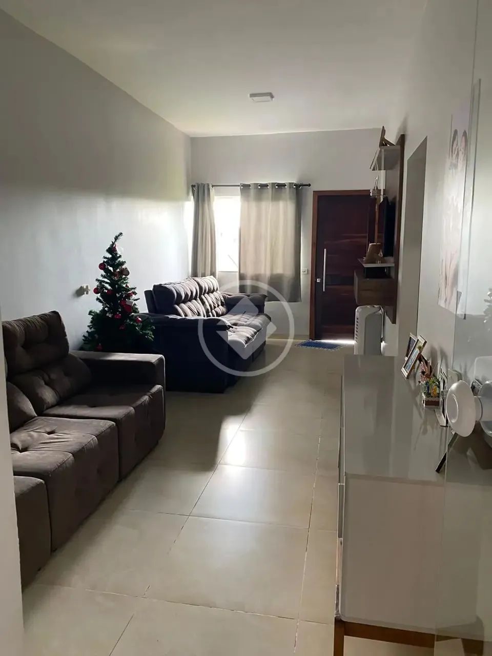 CASA COM 2 QUARTOS 2 BANHEIROS SOCIAIS NO JARDIM BURITIS SINOP-MT R$500.000,00 codigo: 995 - Foto 5