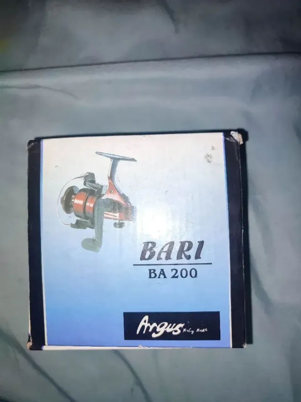 Molinete de pesca Argus Bari BA 200 (impecável)