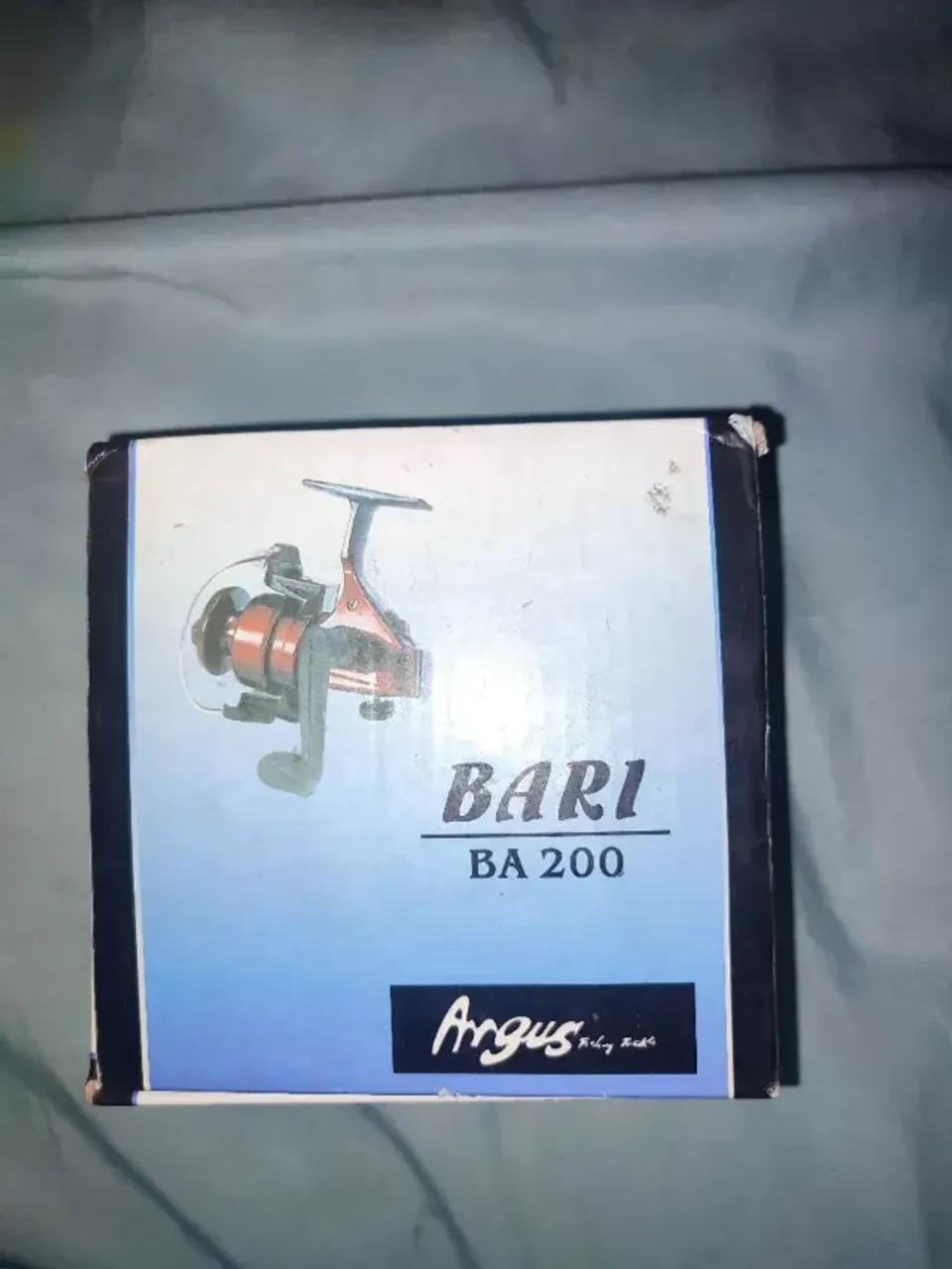 Molinete de pesca Argus Bari BA 200 (impecável)