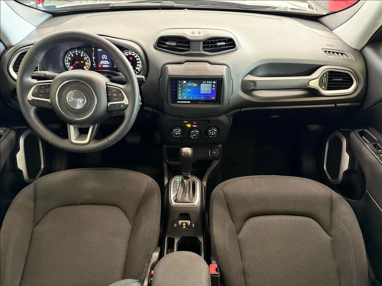 JEEP RENEGADE 1.8 16V FLEX 4P AUTOMÁTICO - Foto 4