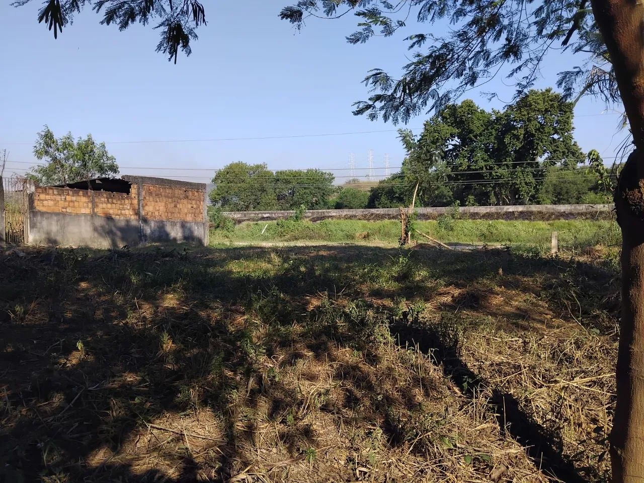 Terreno 15x25, frente via Dutra, ideal para galpão. - Foto 4
